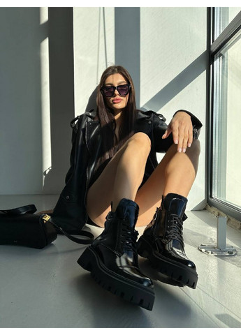 Осенние кожаные женские ботинки VZUTIK