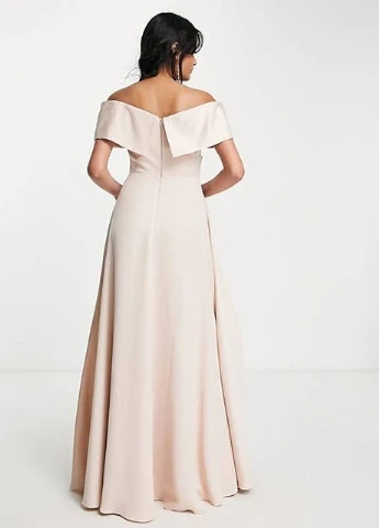 Розовое платье Asos