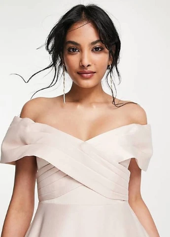 Розовое платье Asos