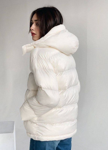Белая зимняя женская куртка зимняя коротка с капюшоном и поясом 2023 ZF inspire