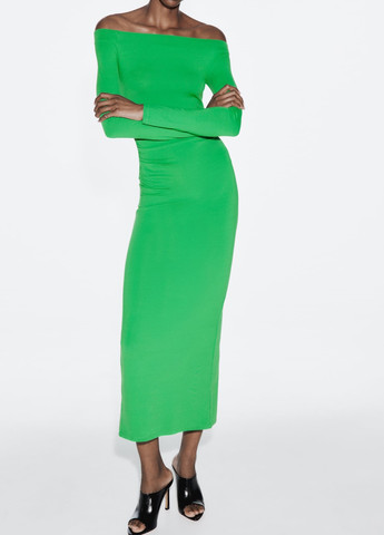 Зелена вечірня сукня Zara однотонна