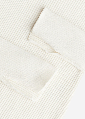 Молочный демисезонный свитер H&M