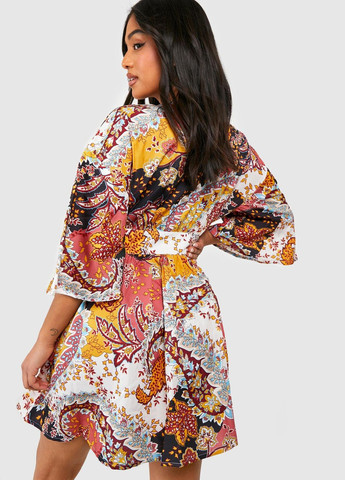 Комбинированное платье Boohoo