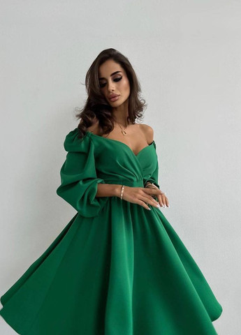 Зелена кежуал сукня N.Family однотонна