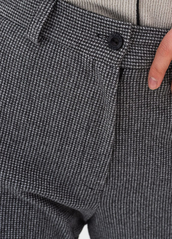 Серые кэжуал демисезонные прямые брюки Garne