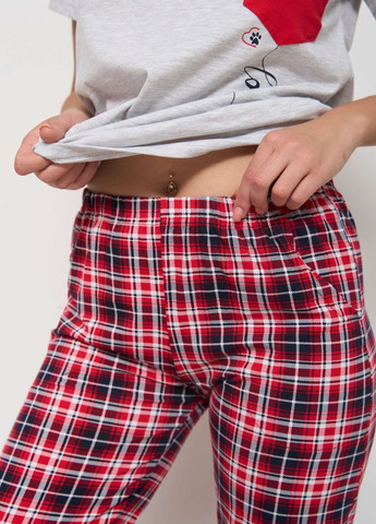 Светло-серая женский комплект с капри в клетку Nicoletta