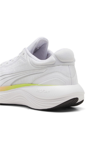 Білі всесезонні кросівки scend pro ultra women's running shoe Puma
