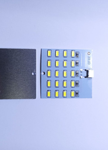 Ліхтарик USB Світлодіодний No Brand (256789243)