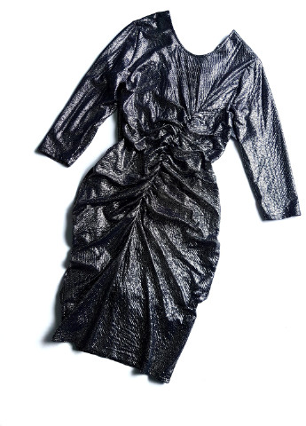 Чорна сукня зі зборкою чорна з сріблястим Nelly