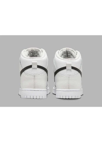 Белые демисезонные кроссовки Nike