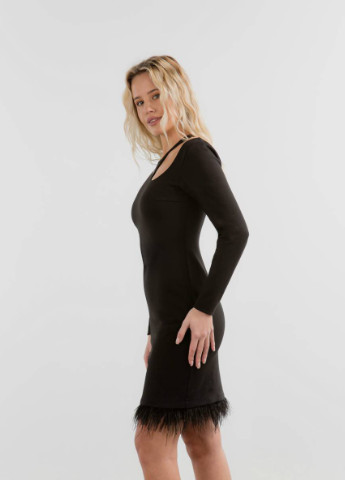 Чорна вечірня сукня з фігурним вирізом romashka Ромашка однотонна