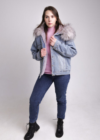 Світло-синя зимня куртка жіноча світло-синя джинсова на хутрі зимова JEANSclub Свободная