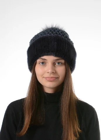 Женская зимняя шапка бини из натурального меха норки с помпона из меха песца Меховой Стиль Соты (257034168)