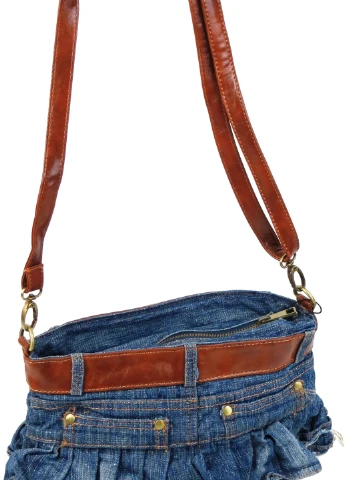 Невелика сумка джинсова у формі жіночої спідниці 30х20х5 см FASHION JEANS (257065127)
