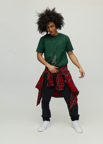 Темно-зелена футболка чоловіча зелена з принтом YAPPI