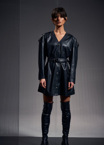 Чорна повсякденний сукня з екошкіри з металевою фурнітурою Gepur однотонна