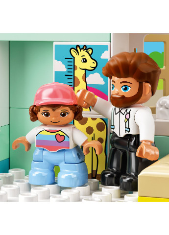 Конструктор DUPLO Town Поход к врачу 34 детали (10968) Lego (257099764)