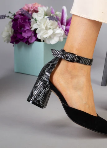 Черные босоножки shoesband Brand на липучке