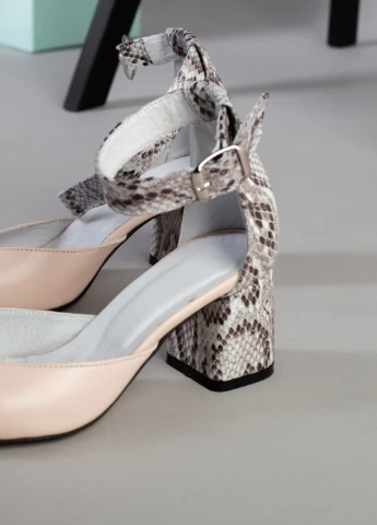 Босоніжки ShoesBand Brand (257136355)