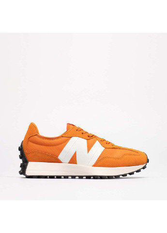 Оранжевые демисезонные кроссовки New Balance