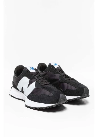 Черно-белые демисезонные кроссовки New Balance
