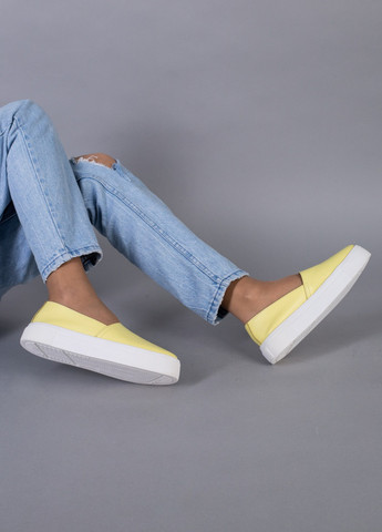 Желтые слипоны shoesband Brand однотонные