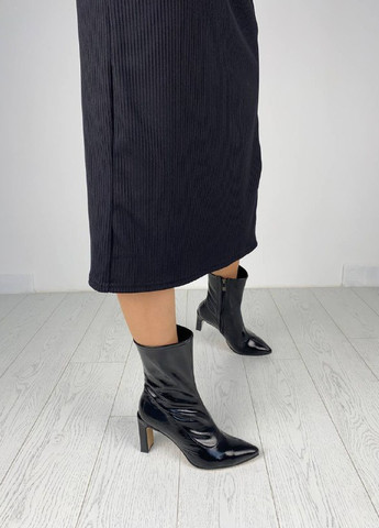 Осенние ботинки shoesband Brand без декора