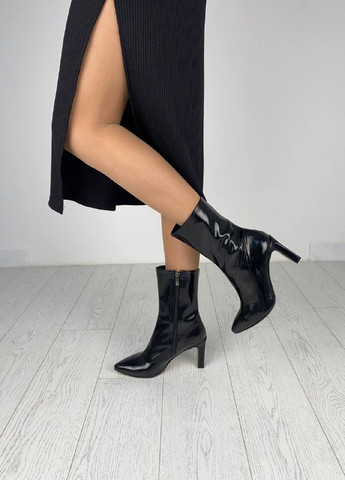 Осенние ботинки shoesband Brand без декора