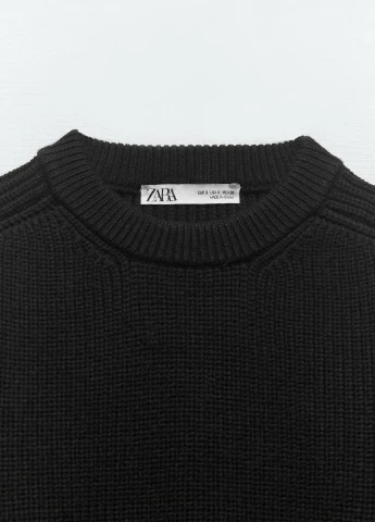 Чорний демісезонний светр Zara