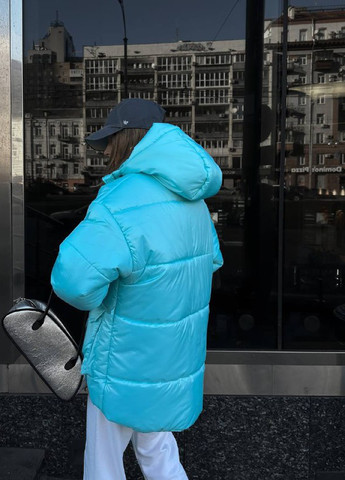 Блакитна зимня куртка коротка, подовжена ззаду з великим капюшоном і ременем ZF inspire