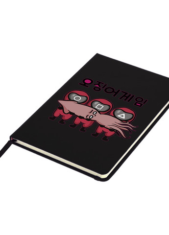 Блокнот А5 Солдаты Игра в кальмара с кальмаром (Squid Game) Черный (92228-3477-BK) MobiPrint (257324441)