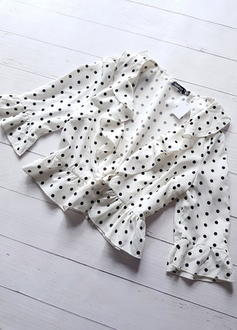 Біла блуза укорочена в горошок біла Boohoo