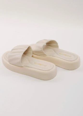 Бежевые шлепанцы женские KNF