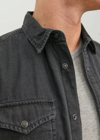 Черная рубашка JACK&JONES