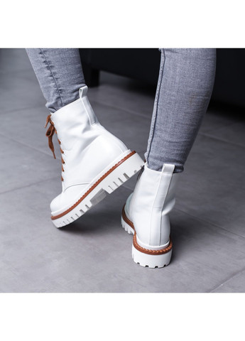 Осенние ботинки женские chrisley 3467 235 белый Fashion из искусственной кожи