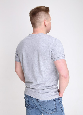 Світло-сіра футболка чоловіча світло-сіра однотонна пряма з коротким рукавом MCS Прямая