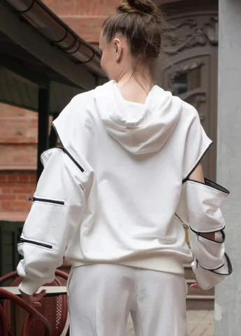 Худи oversize женское молочного цвета InRed (257663290)