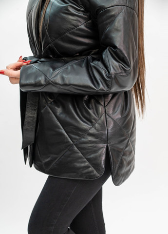 Черная демисезонная женская кожаная куртка весна 2023 Fabio Monti