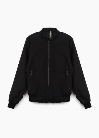 Черная демисезонная ветровка No Brand