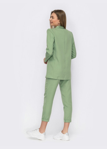 зеленый костюм-тройка с пиджаком и блузкой Dressa (257841657)