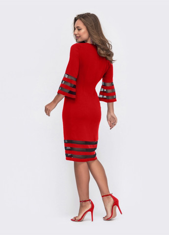 Красное красное платье-футляр с прозрачными вставками на рукавах Dressa