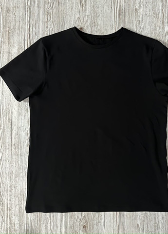 Черная футболка хлопковая базовая Vakko