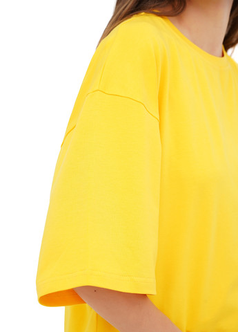 Жовта всесезон футболка "ukraine" жовтого кольору з коротким рукавом Rebellis