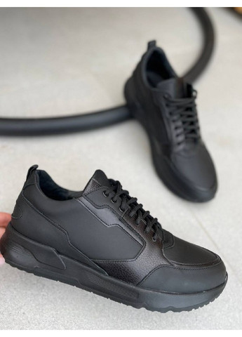 Черные демисезонные мужские кожаные кроссовки 42 VZUTIK