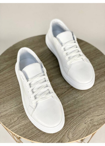 Білі жіночі шкіряні кеди 40 VZUTIK