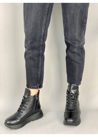 Черные демисезонные женские кожаные кроссовки 37 VZUTIK
