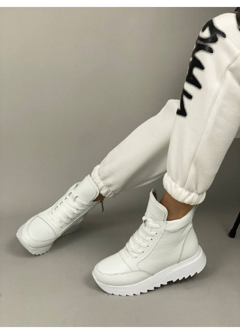 Женские кожаные кроссовки 39 VZUTIK белые демисезоны (258163119)