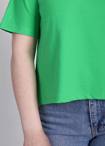 Зелена всесезон футболка жіноча зелена вкорочена з кишенею з коротким рукавом JEANSclub Короткая
