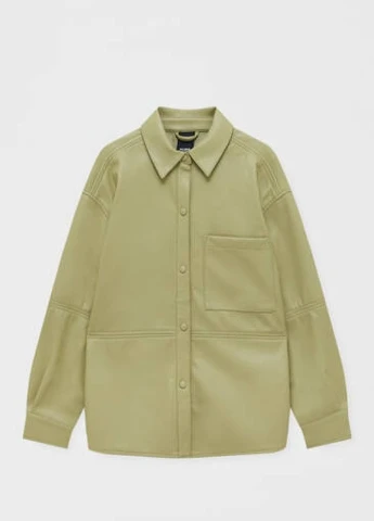 Оливковая (хаки) куртка Pull & Bear