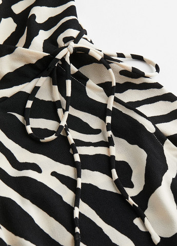 Молочное деловое платье H&M зебра